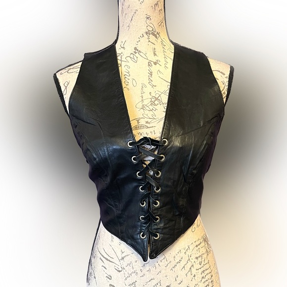 Hot Leathers Tops - Hot Leathers Women’s Leather Vest EUC